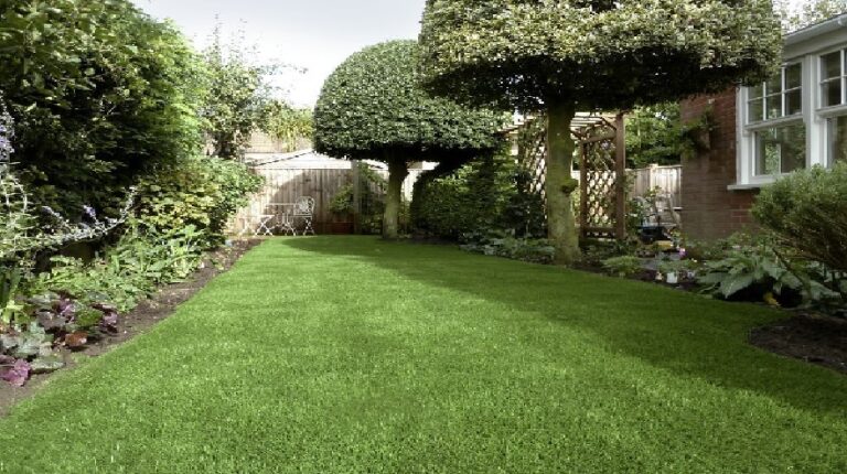 Artificial Grass in Event Planning: Creating Temporary Green Spaces